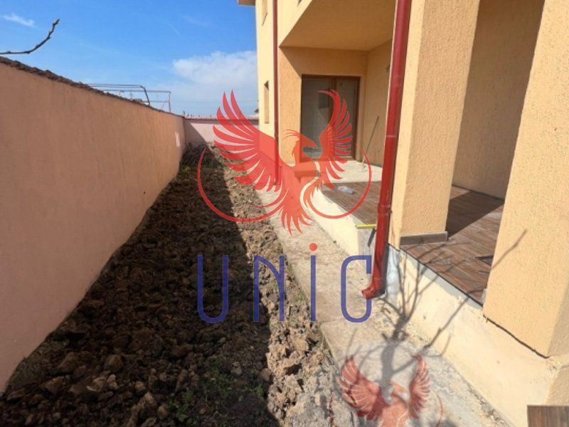 Casa, 4 camere, S+P+1E+M - Poză 8