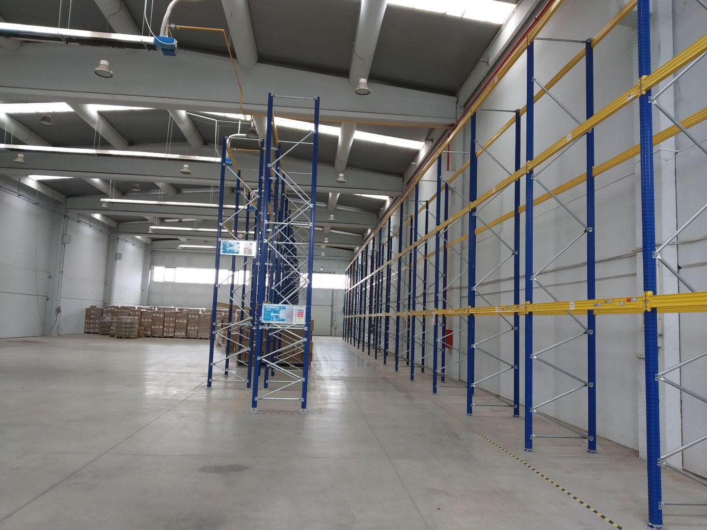 Spațiu industrial cu birouri - Zona Șagului - Poză 1