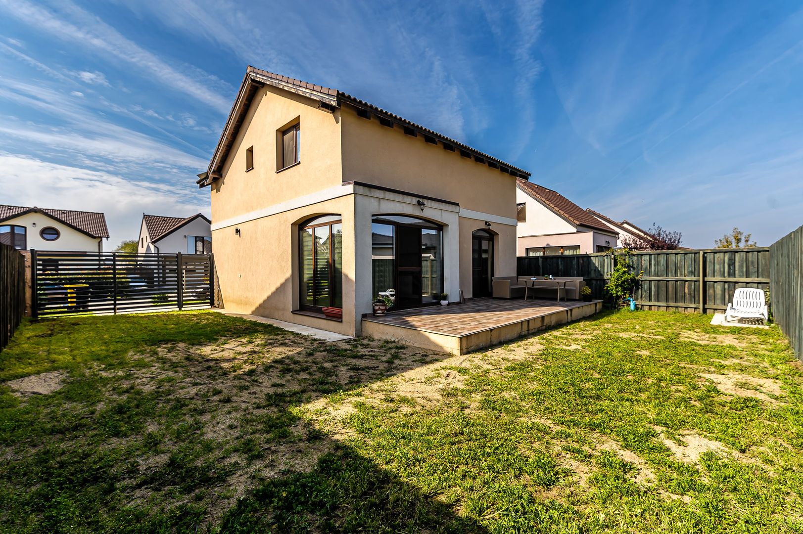 Proprietate VANDUTA! Casa mobilată și utilată. Westfield, Arad. - Poză 4