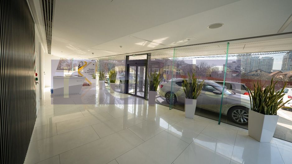 VANZARE -CLADIRE DE BIROURI - ARHITECTURA EXCEPTIONALA - Poză 4