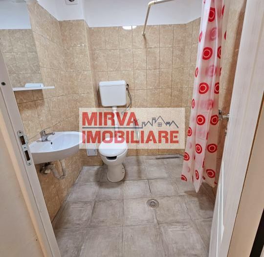 🏢 Spațiu de birouri – 5 camere, 2 băi – Central, Ploiești - Poză 16