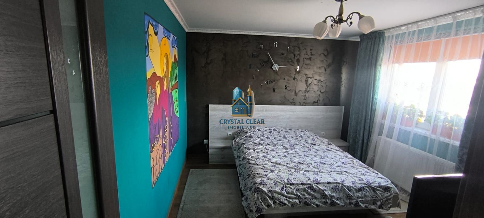 Apartament cu 3 camere + loc parcare - zona Podeni, str. Digului - Poză 1