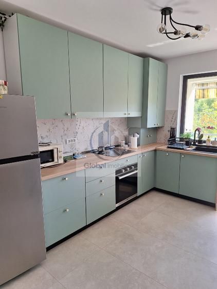 Apartament in zona linistita, aproape de toate facilitatile urbane - Poză 2