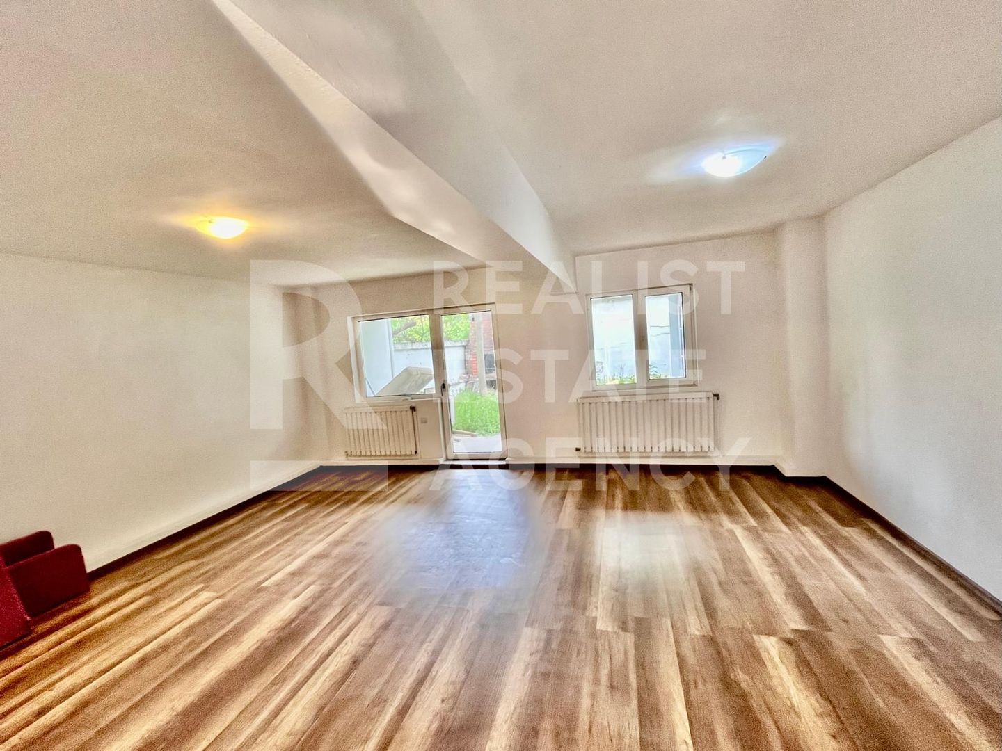 Vânzare duplex, 5 camere, zona Lipovei - Poză 1