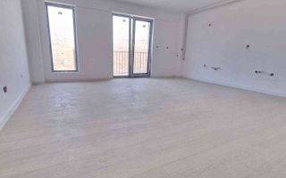 Apart 3 camere decomandat 92 mp,79000 euro - Poză 2