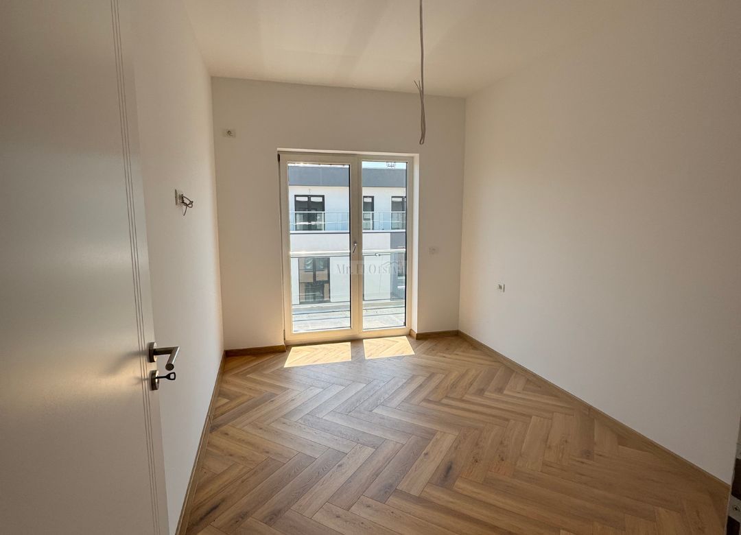 Penthouse spațioas și modern, cu terasă panoramică - Torontalului - Poză 9