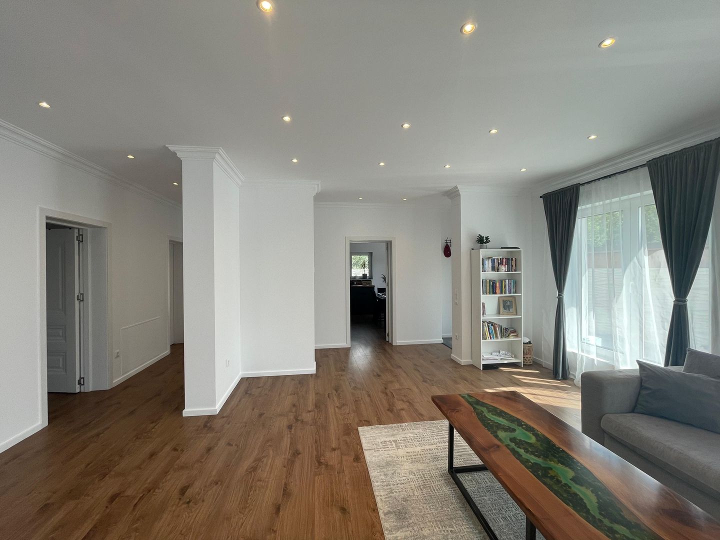 Casă individuala - 5 camere-  SUPERPOZITIE! - Poză 2