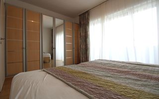 Buziasului, 3 camere + 2 bai, centrala proprie - Poză 13