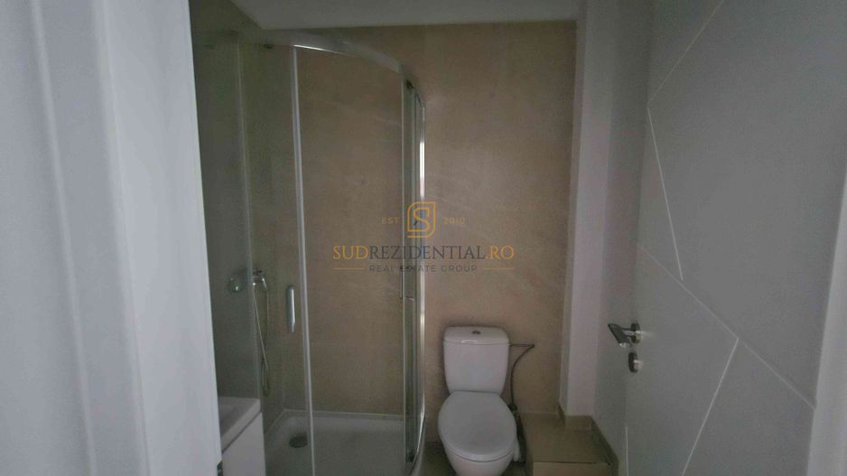 Închiriere spațiu comercial 126 mp – vitrină ampla, poziție premium - Poză 15