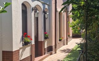 Vila zona brancoveanu , 500 mp construit  si teren 820 mp - Poză 3