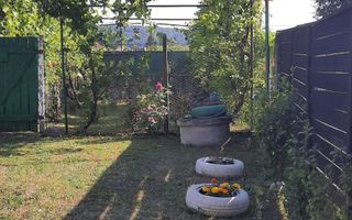 Casă cu teren generos | 18 km de Sibiu | 2400 mp teren | Anexe& Construcție noua - Poză 7