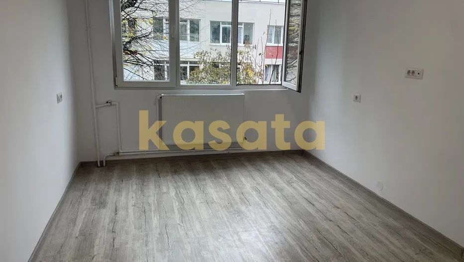 Oportunitate | Apartament 3 camere Emil Racoviță | Decomandat - Poză 1