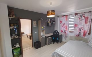 Apartament 3 camere | et2/Str. Ion Ursu | Parcare Privata - Poză 7
