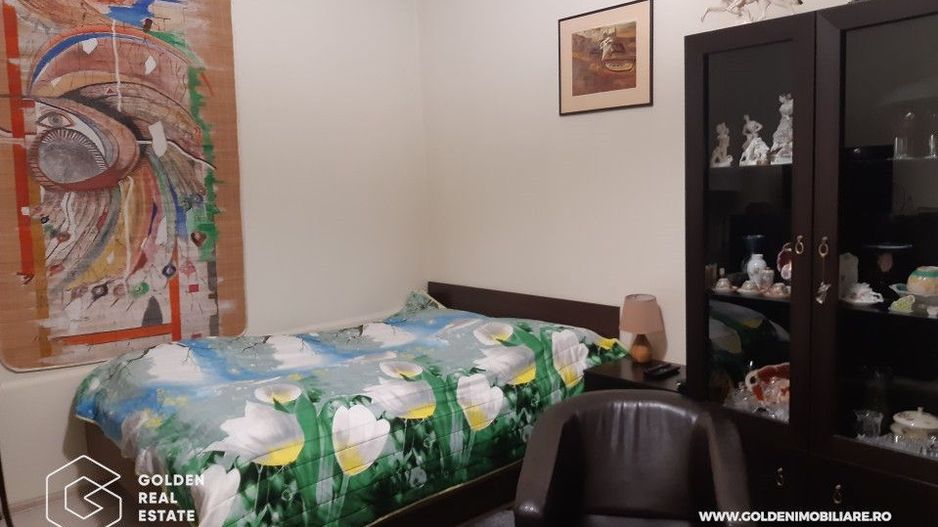 Casa mare, cu 4 apartamente a cate 1, 2, 3 și 4 camere fiecare - Poză 16