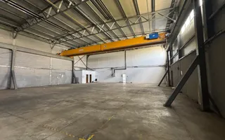 Depozit cu showroom de inchiriat de 1600 mp - Poză 21