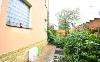 Vila spatioasa, pretabil pentru locuit/clinica, zona Micro 17 – Galati - Poză 53