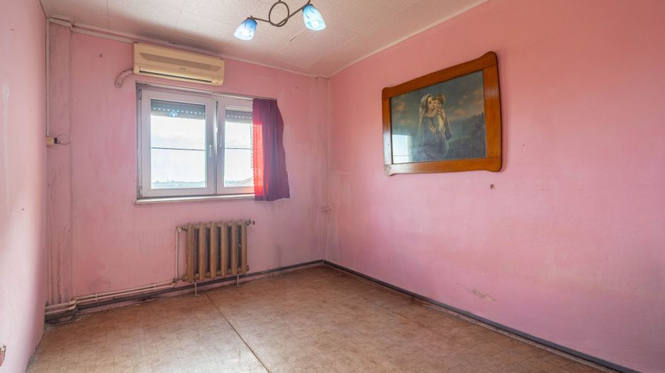 Apartament 4 camere - 105 mp - Micalaca - etaj intermediar- COMISION 0 - Poză 2
