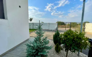 ***CASA MODERNA 4 camere ***LUX***Gradina 450 mp//Ostratu//CORBEANCA - Poză 16