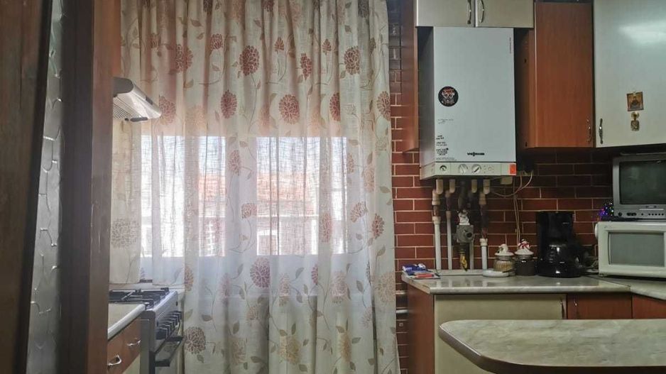 Vând Ap 4 camere centru - Poză 5