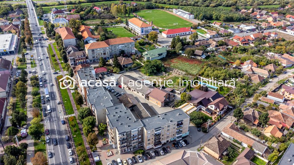 Teren central în Chișineu-Criș - Poză 4