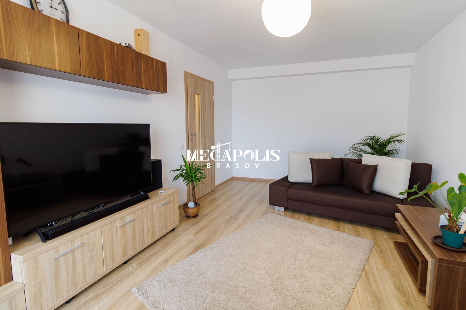 REZERVAT | 2 Camere Decomandat | Urban Pentha | Parcare - Poză 5