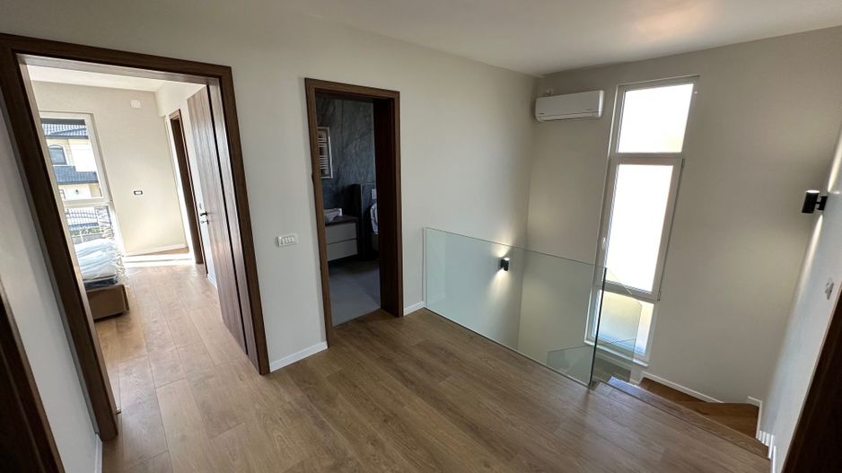 Duplex deosebit cu garaj și subsol - Poză 21