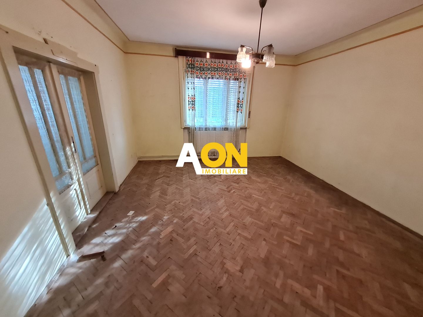 Casa 3 Camere + Demisol, Teren 287 mp, Zona Cetate - Poză 5