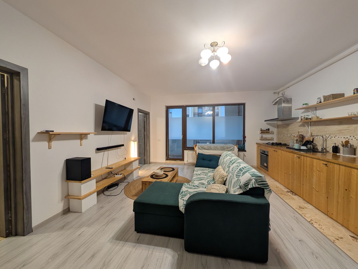 Apartament Premium 2 Camere, Prima Închiriere, Loc de Parcare Inclus - Poză 2