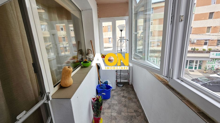 Garsoniera moderna cu balcon, etaj 1, Ampoi 1, langa Carolina Mall - Poză 2