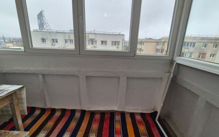 Apartament cu 3 camere 72 mp - bloc 1986 - Aviatiei - Poză 8