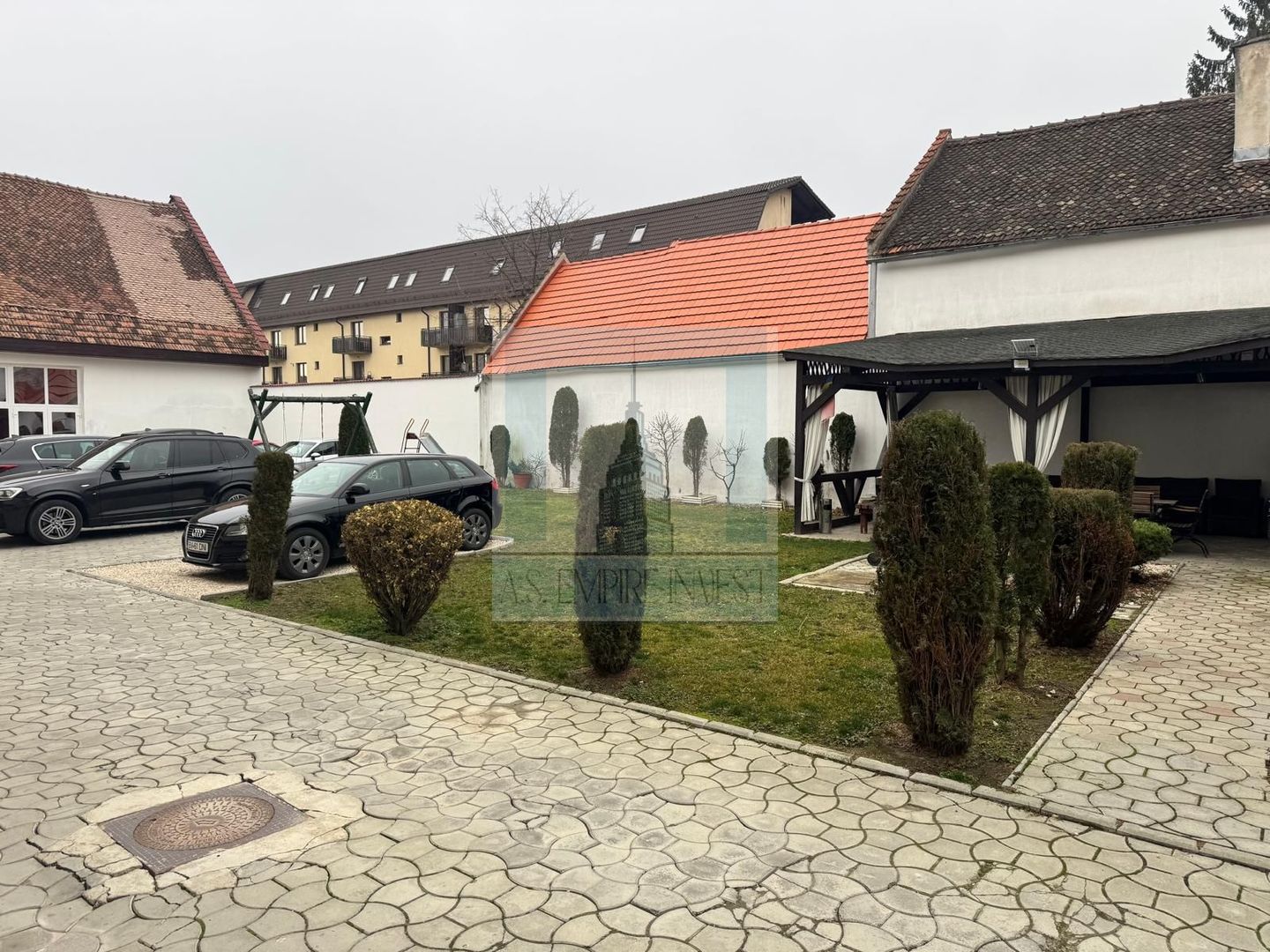 De inchiriat apartament 2 camere/ Centrul Istoric - Poză 10