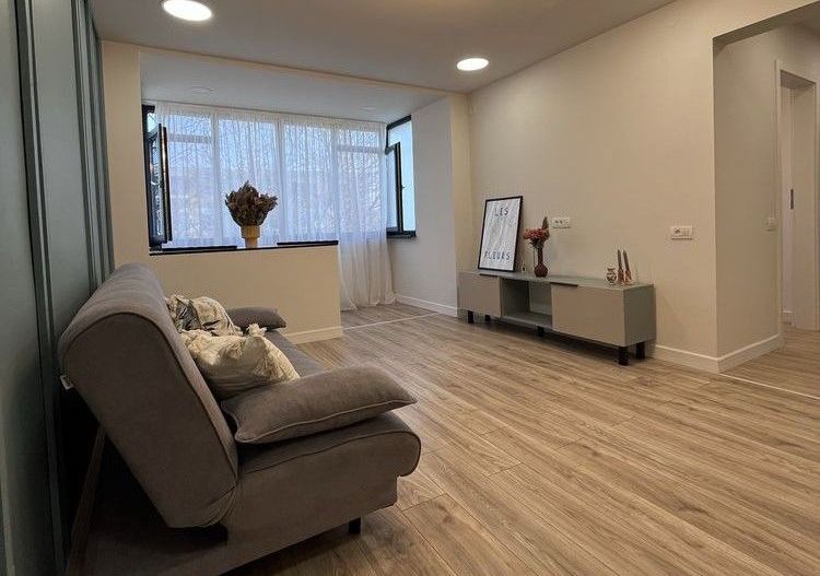 Apartament 2 camere, Tiglina 1 - Poză 1