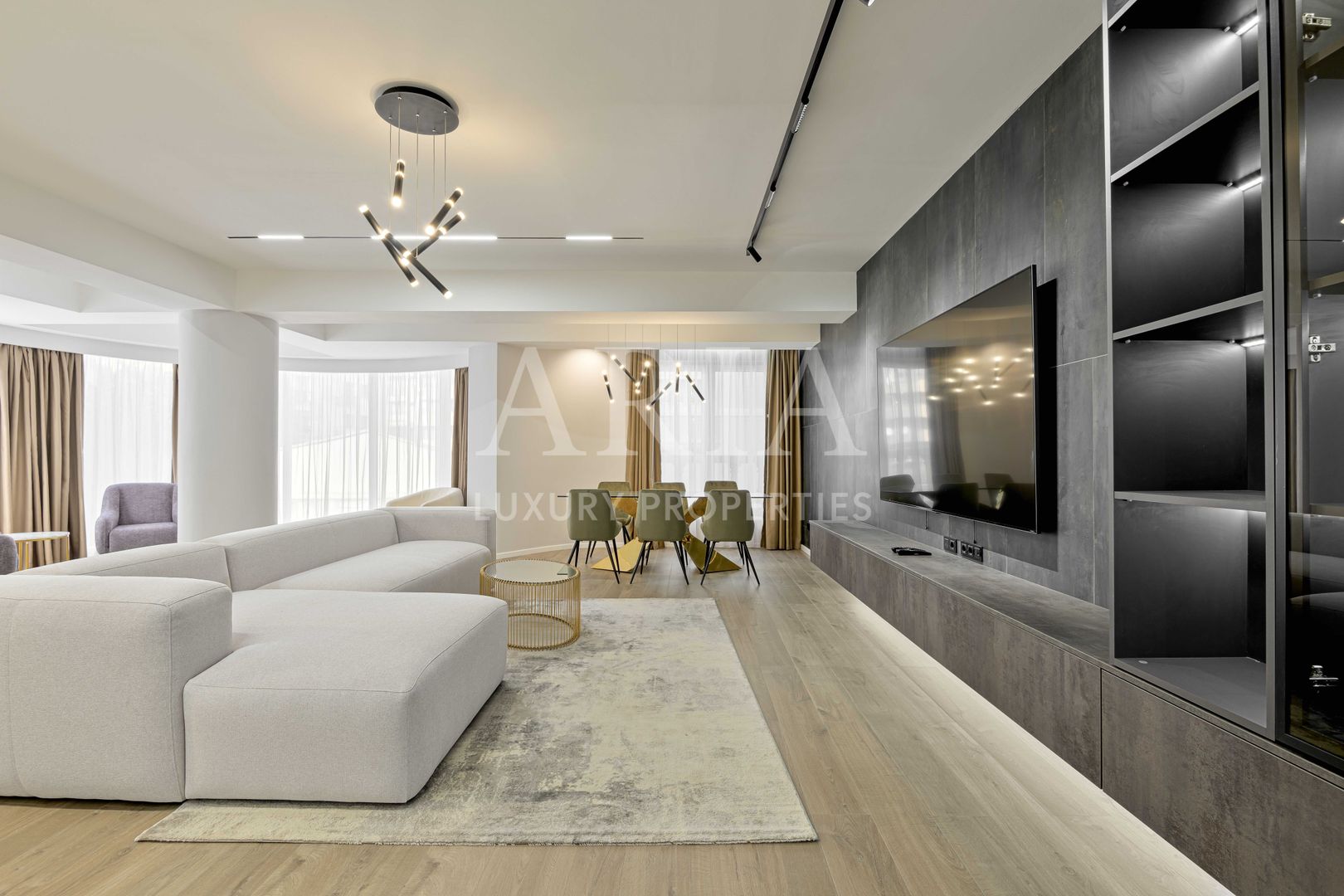 Apartament 3 camere in Cartierul Francez | FIRST RENT - Poză 1