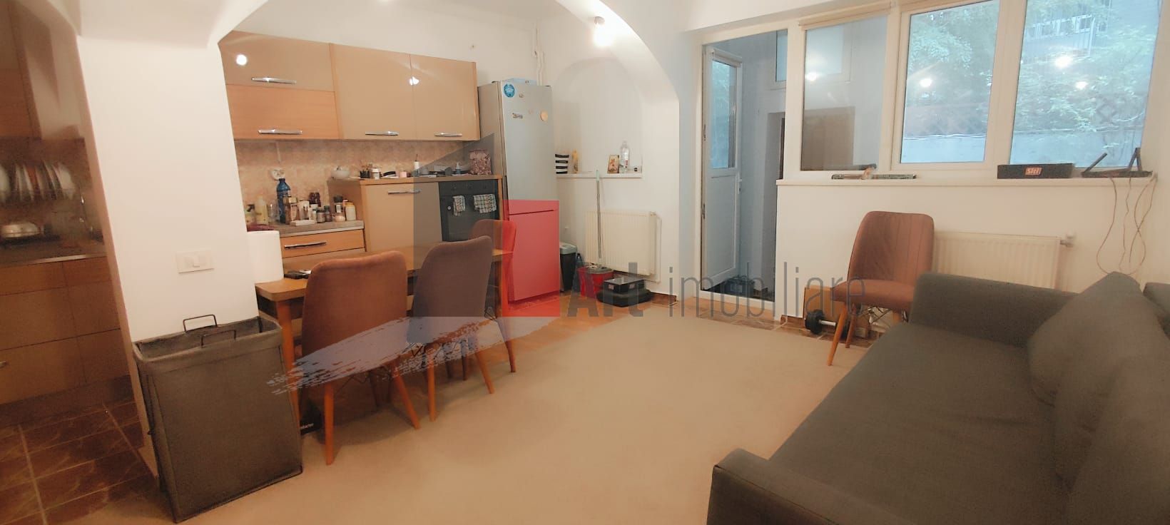 URGENT!,  Armeneasca, CONSTRUCTIE 2002, TERASA MARE, NEGOCIABIL - Poză 5