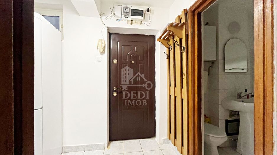 Apartament 2 camere de vânzare in zona Rogerius, Oradea - Poză 7