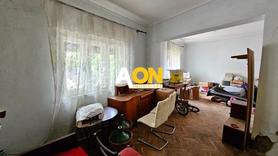 Casa veche, 5 camere, 287 mp teren, zona Prefectura. Necesita renovare - Poză 5