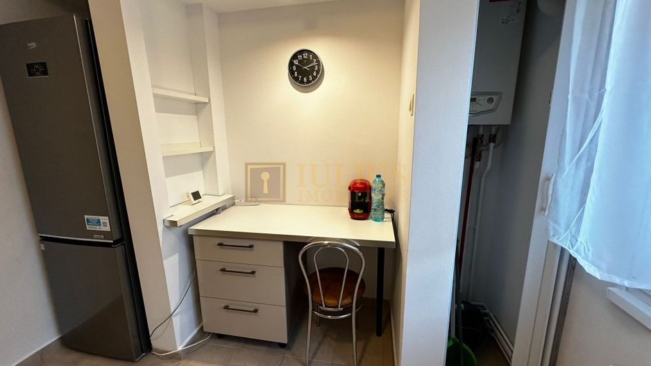 4 camere, 2 bai, centrala proprie - Poză 8