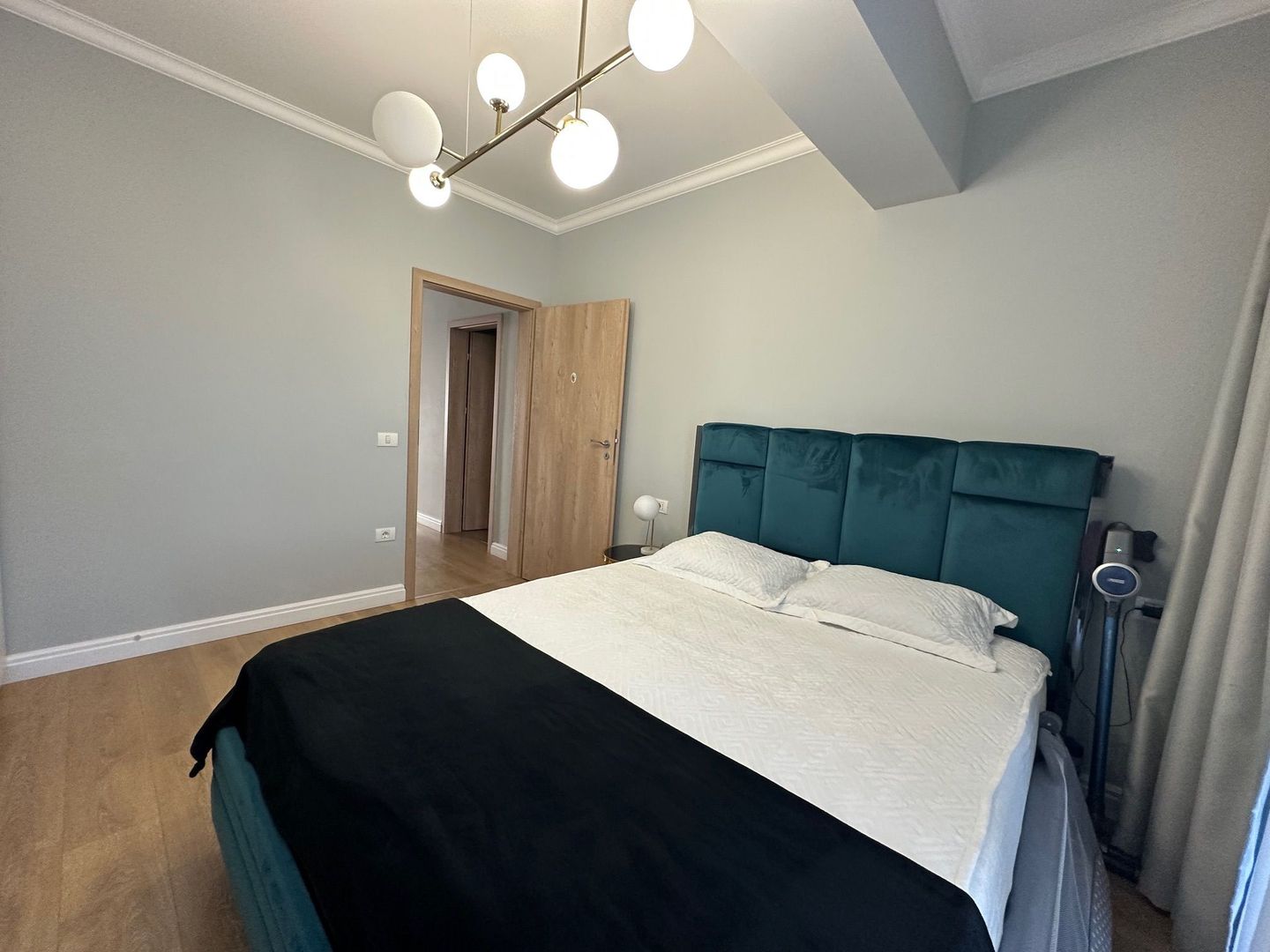 Apartament cu 3 camere - Poză 13