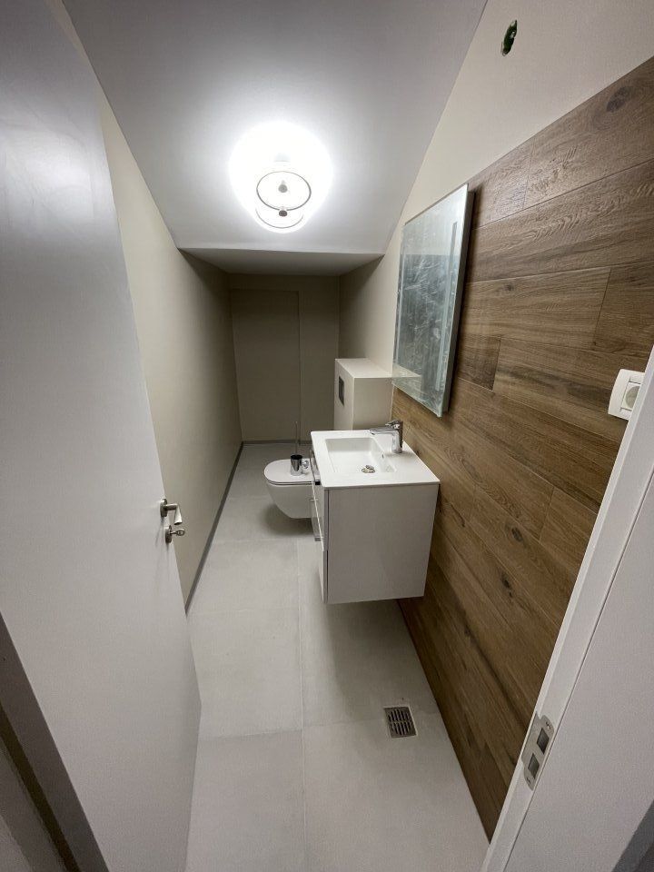 3 camere + curte + parcare bloc nou  Crangasi - Poză 9