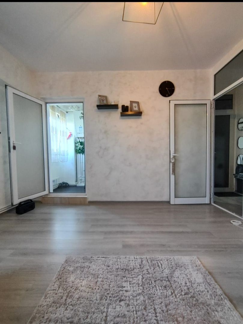 Garsoniera de vanzare – zona IC Frimu, aproape de str. Aurel Vlaicu - Poză 4