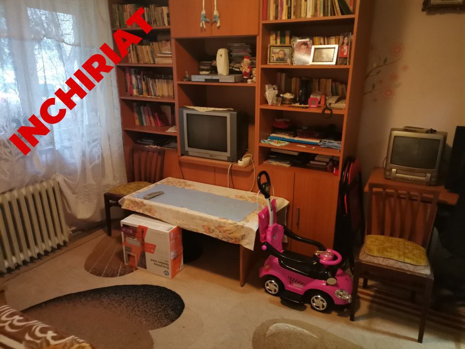 Inchiriere apartament 2 camere, nedecomandat, Trivale - Poză 1