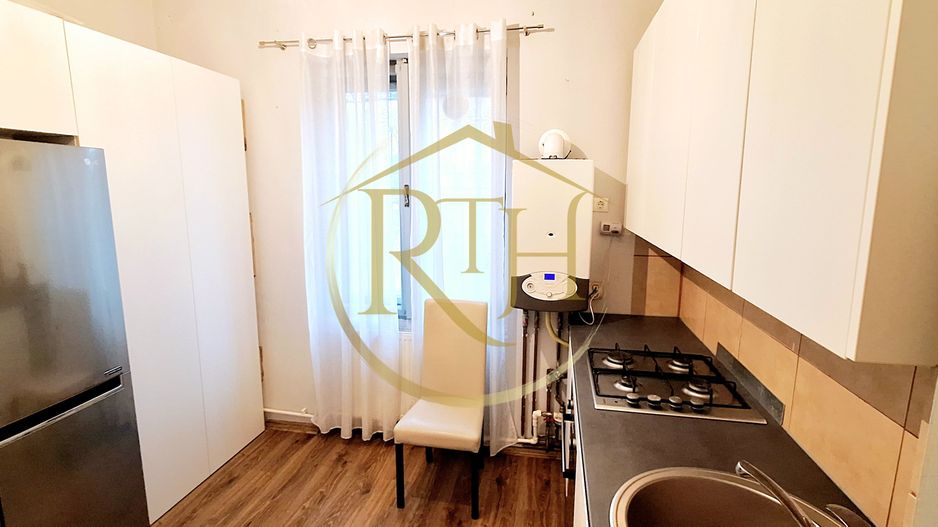 Oferim spre inchiriere, apartament cu 3 camere, aproape de Centrul Orasului - Poză 6