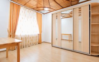 Casă 210 m² cu 5 dormitoare și teren 10 ari – Euroreparație | Drochia, str. Grigore Ureche - Poză 42