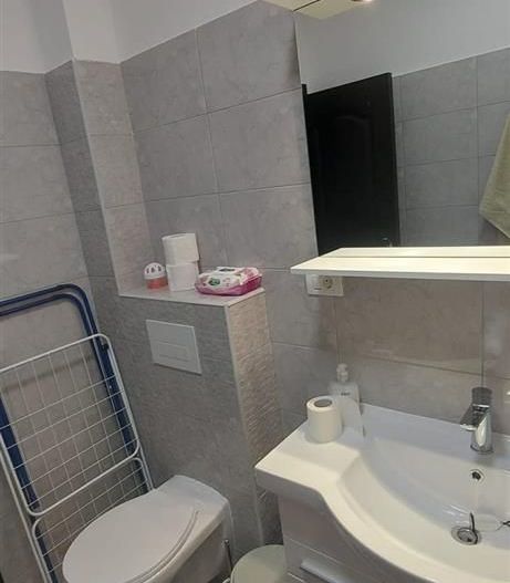 1 camera parter loc de parcare BLOC NOU-Benzinaria ESSO - Poză 7