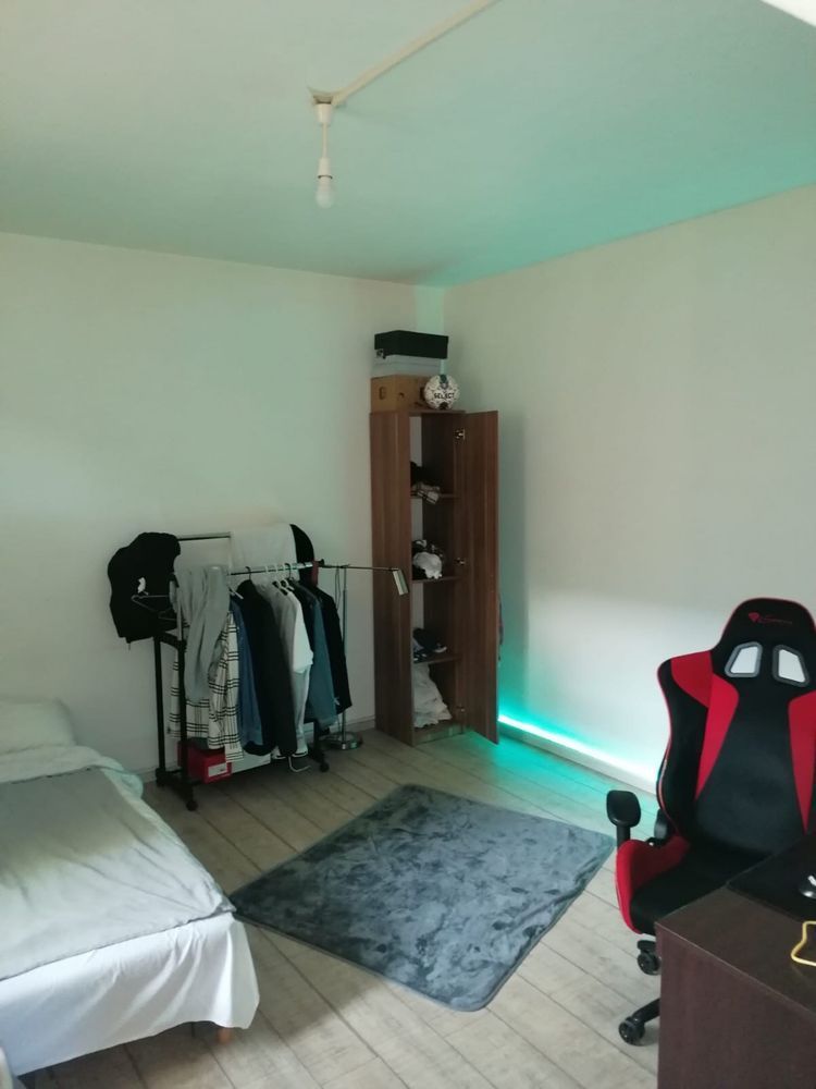 Apartament 1 camera Dambovita curte comuna - Poză 3