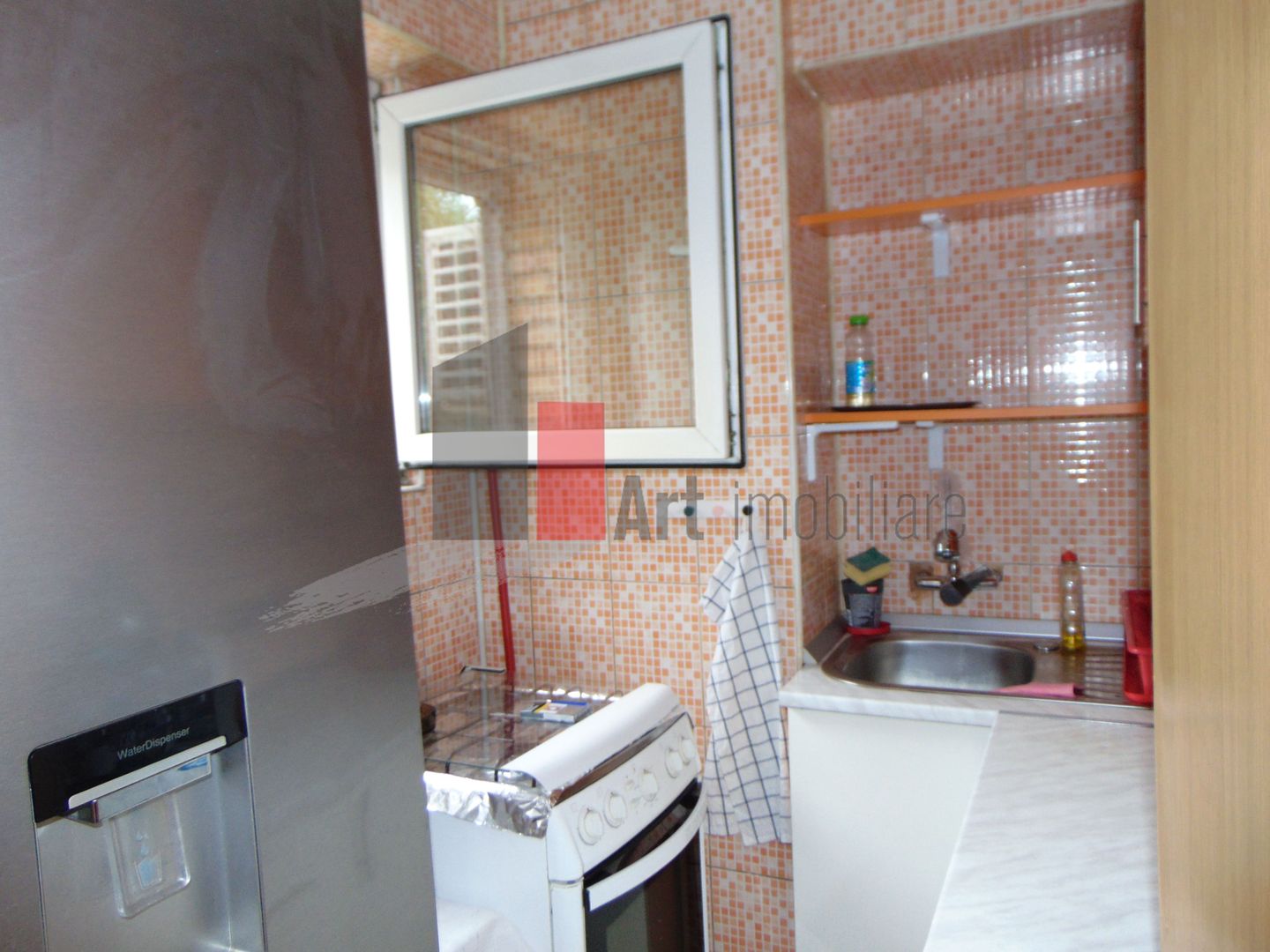 Apartament cu o camera, garsoniera Titan metrou - Poză 8