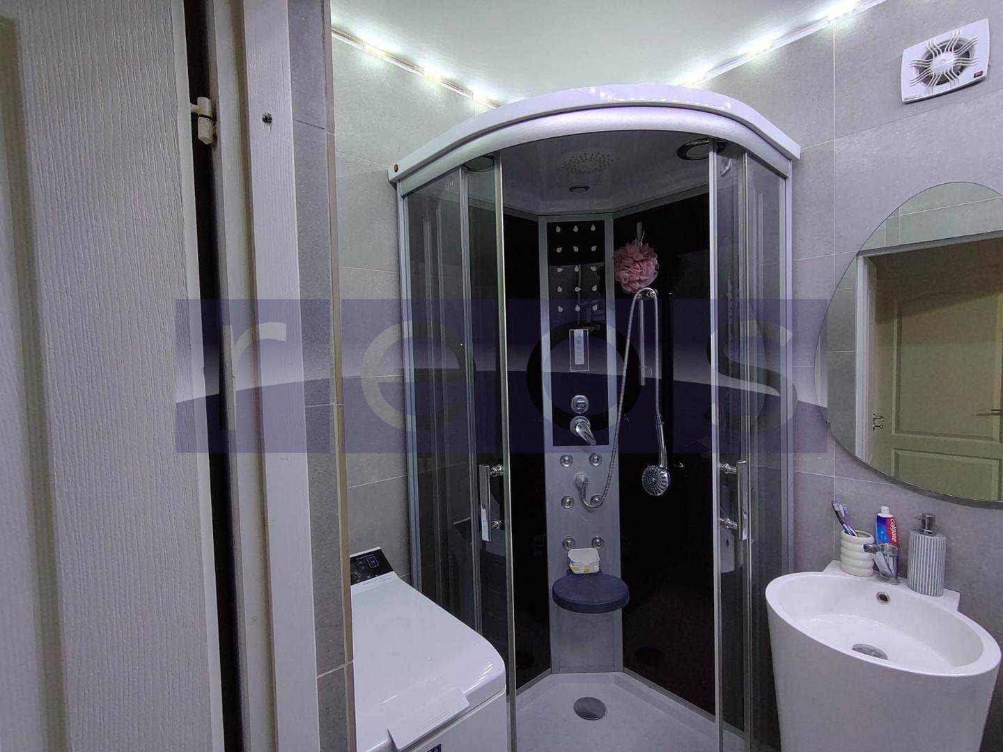 VANZARE 3 CAMERE I DECOMANDAT I MOBILAT I UTILAT I VALEA OLTULUI - Poză 11