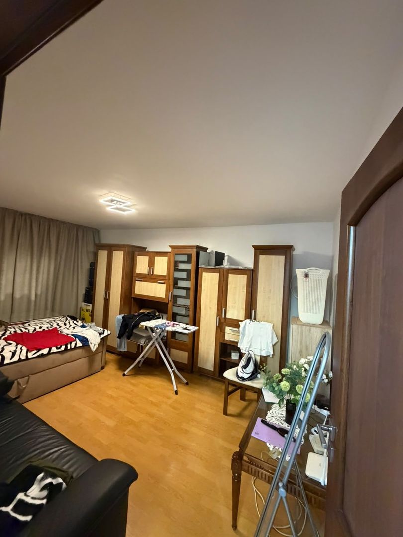 Apartament 3 camere decomandat-Zona Steaua-Shopping City-Mobilat - Poză 5