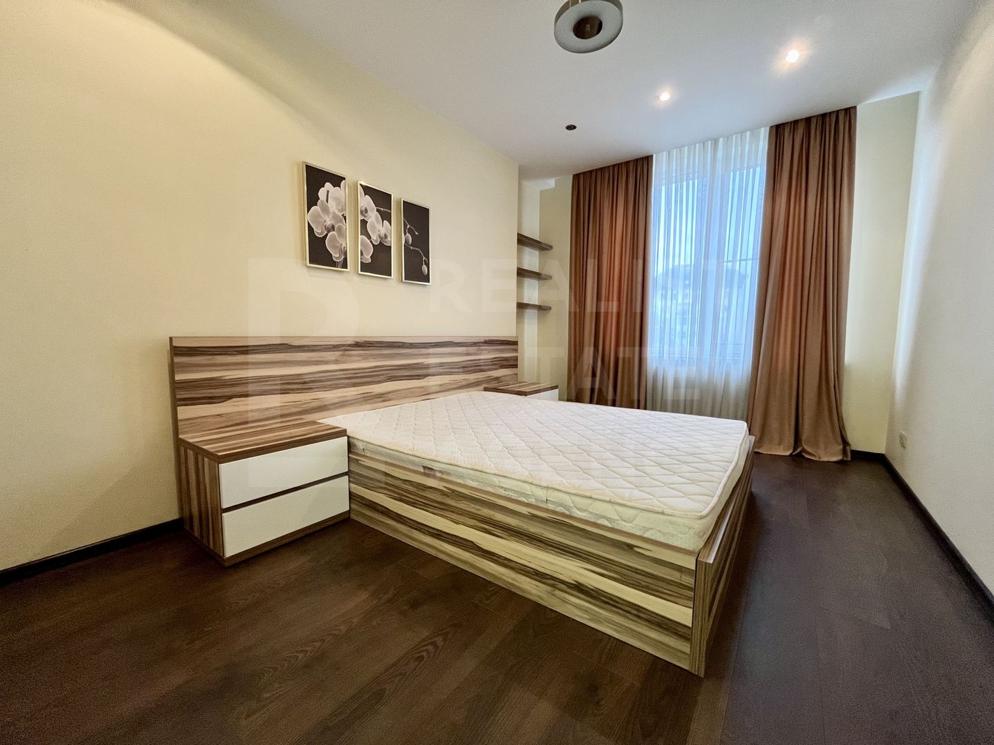 Chirie, apartament, 4 camere, str. Vasile Alecsandri, Centru - Poză 8