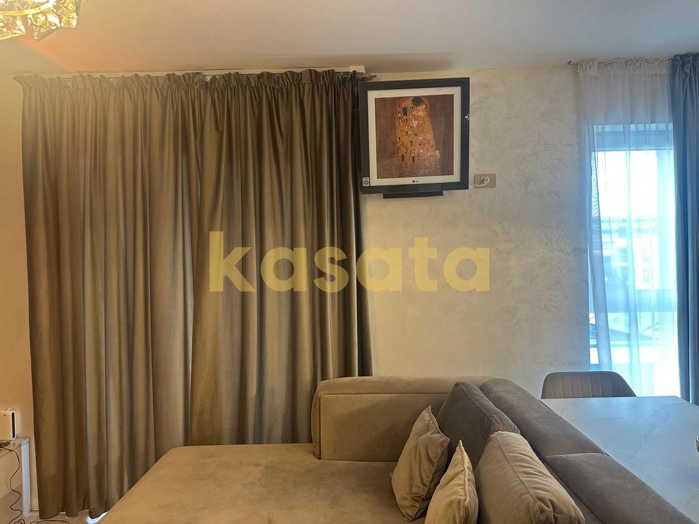 3 camere / Mobilat / Utilat / 2 parcari incluse in pret / LUX - Poză 4